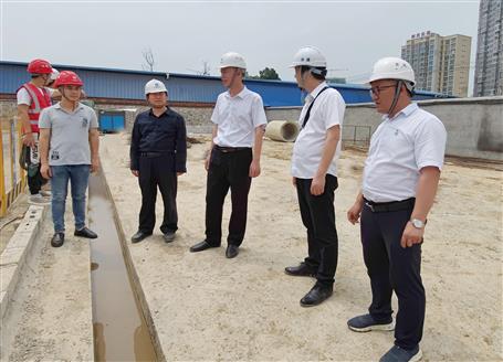 ���µ���Ŀ��չ�����ר���鼰��ǰ��ȫѲ��