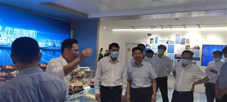 �����ְݻᱱ����칫�ҳ������λ��亣